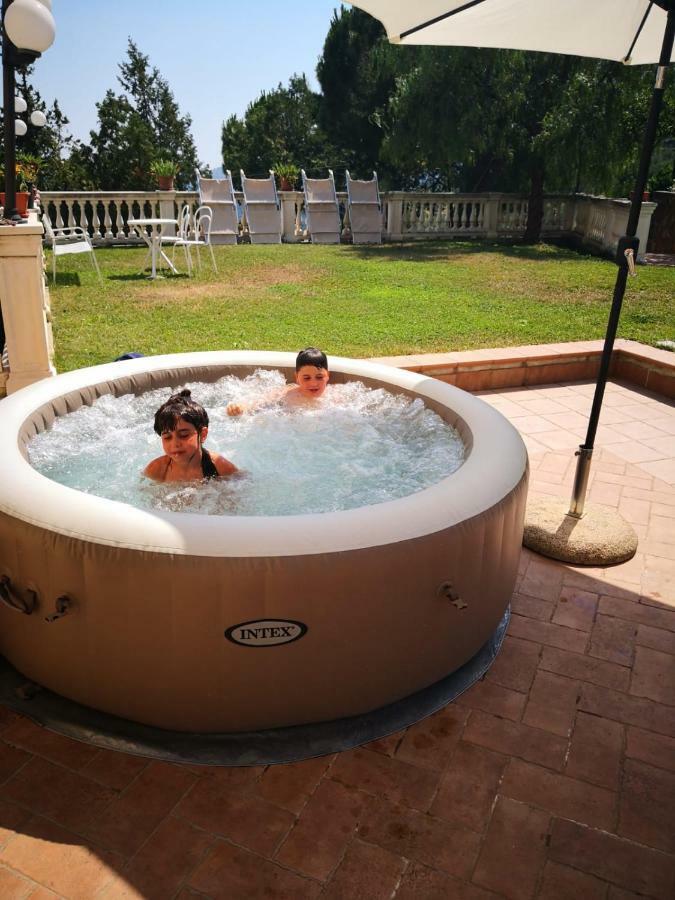 インペリア A Ca Du Cappellan Agriturismoヴィラ エクステリア 写真